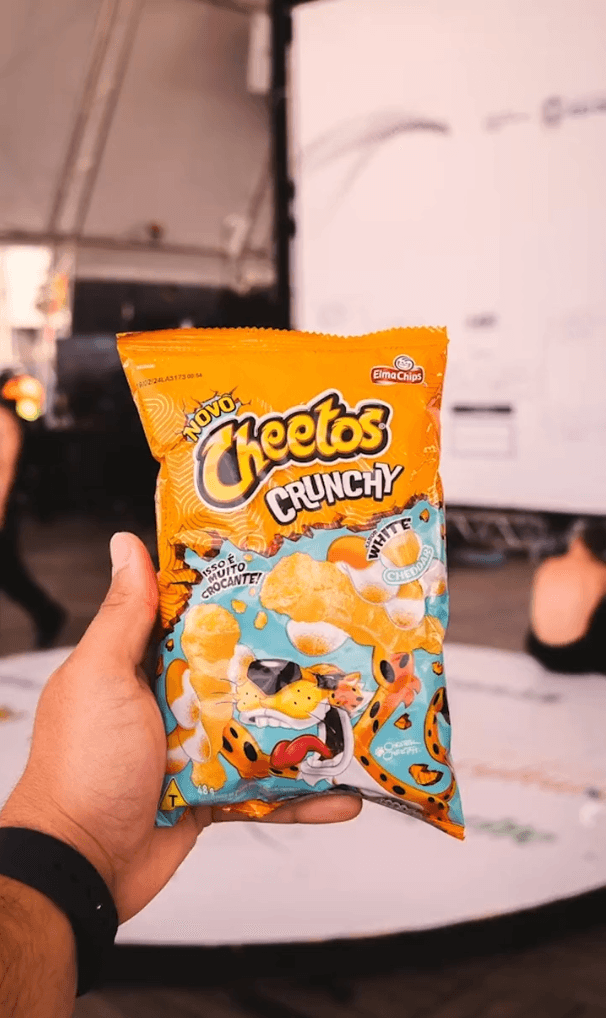 CHEETOS